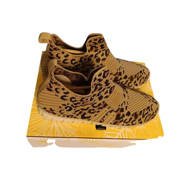 Yellow Box Junamy Shoes 10" - Picture 2 of 8